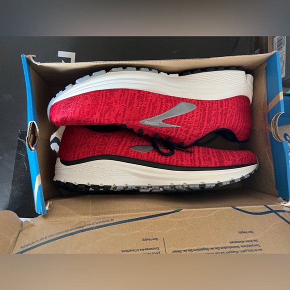 New - Brooks Signal 3 Men’s Running Shoes - Red - Picture 7 of 11